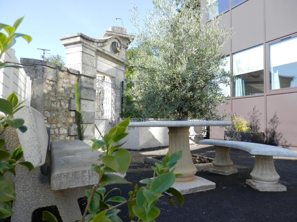 Appart-Hotel Chanzy / Angouleme Bagian luar foto