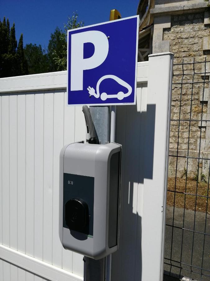 Appart-Hotel Chanzy / Angouleme Bagian luar foto